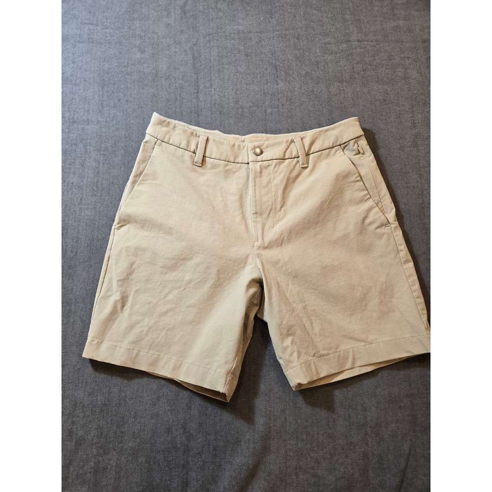 Lululemon Shorts Mens Small 30 Commision Beige Stretch Performance Golf Outdoors